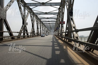 NIGER BRIDGE  2