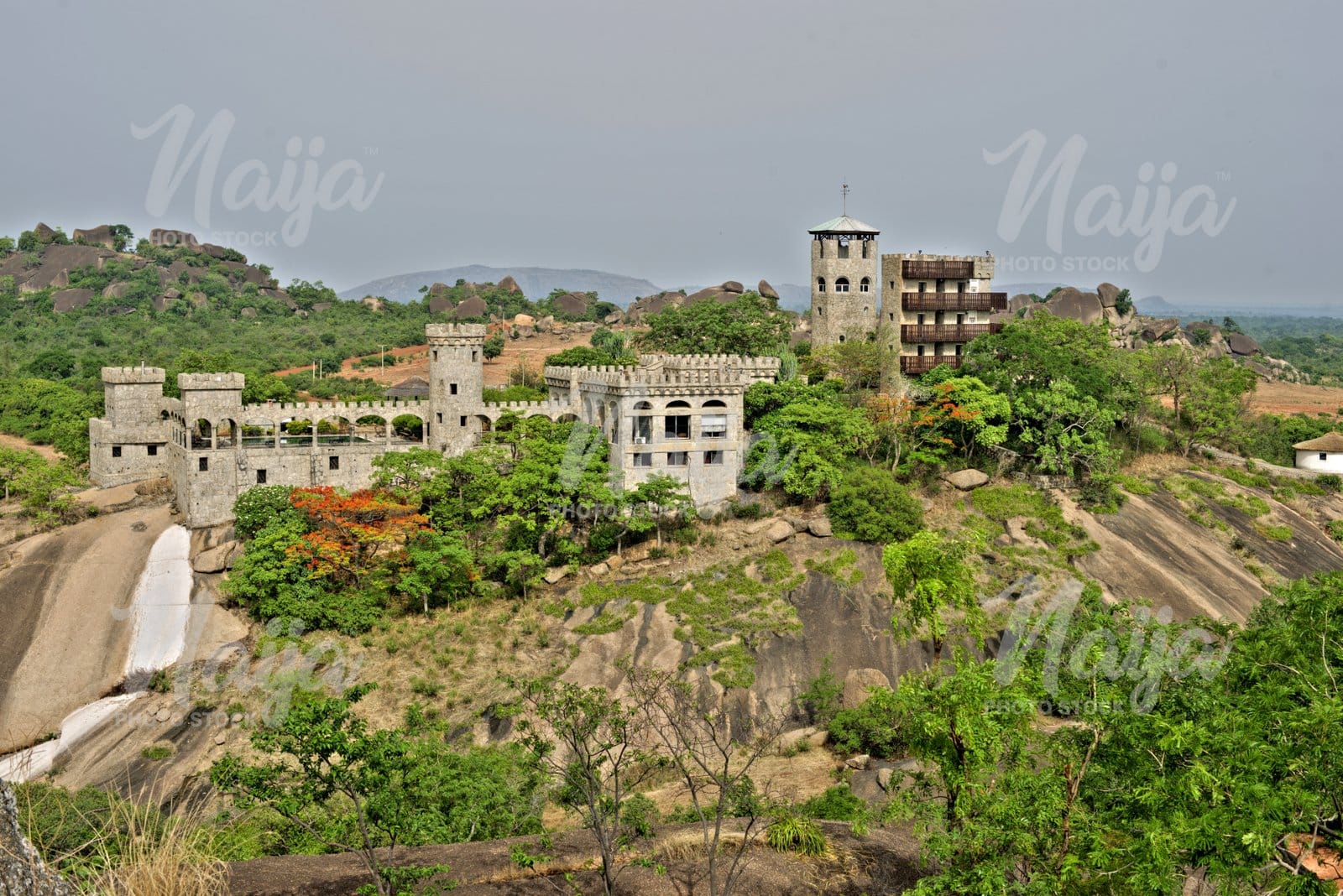 KAJURU CASTLE