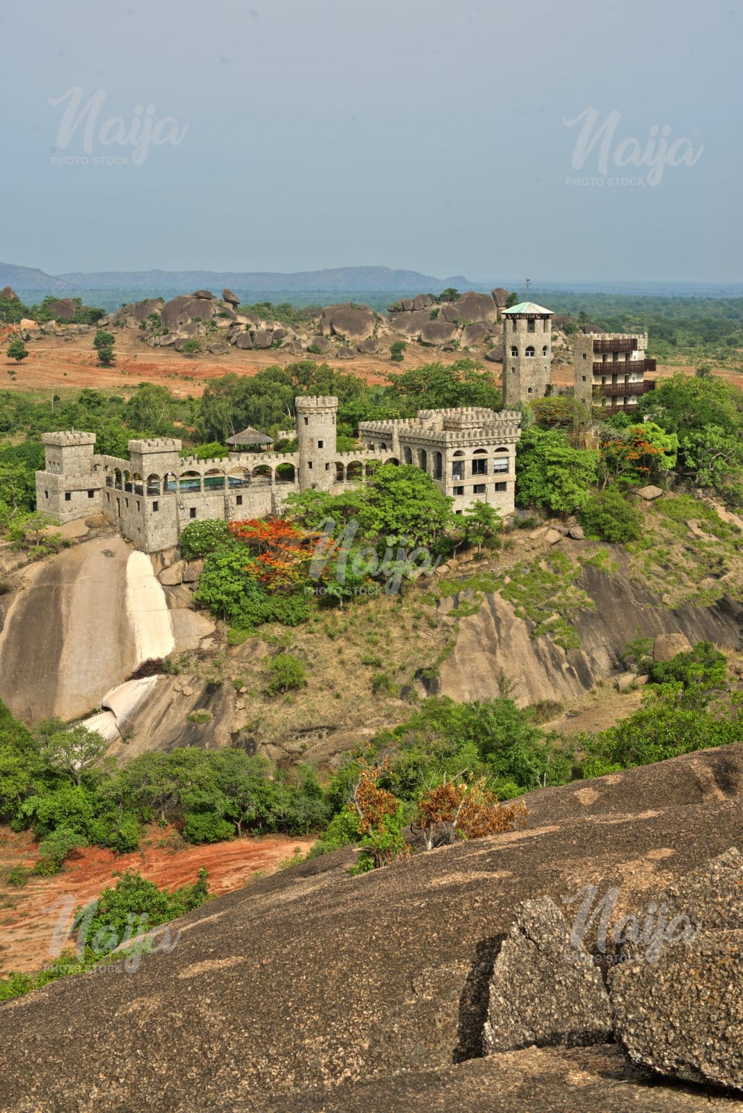 KAJURU CASTLE